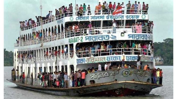 লঞ্চের অগ্রিম টিকিট বিক্রির আগেই বেপরোয়া দালালচক্র