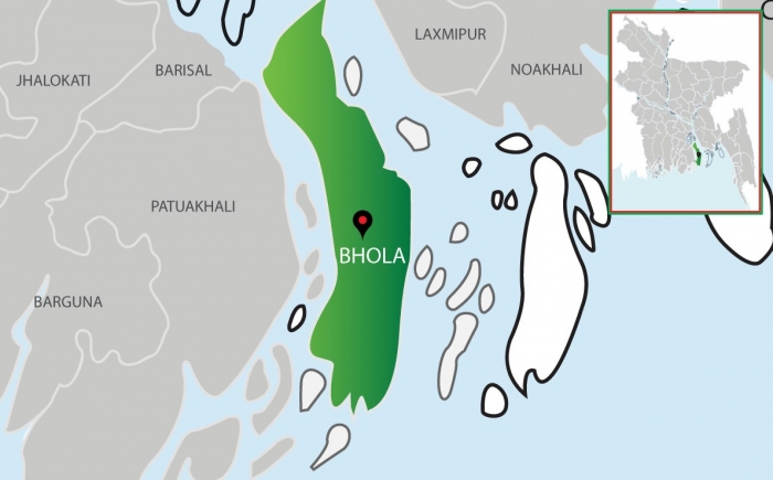 ভোলায় টলিং জাহাজের ধাক্কায় মাছ ধরা ট্রলার ডুবি