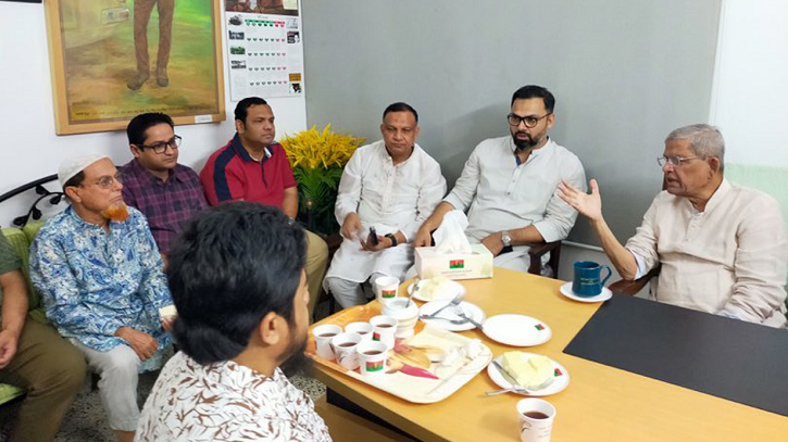 ইউনূস-মোদি বৈঠকে বাংলাদেশ-ভারত সম্পর্কে আশার আলো দেখছি