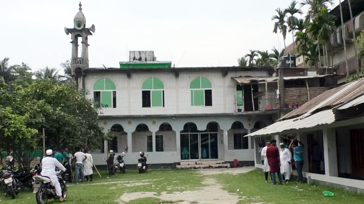 জমইয়াতে হিযবুল্লাহর নায়েবে আমিরের বিরুদ্ধে জমি দখলের অভিযোগ