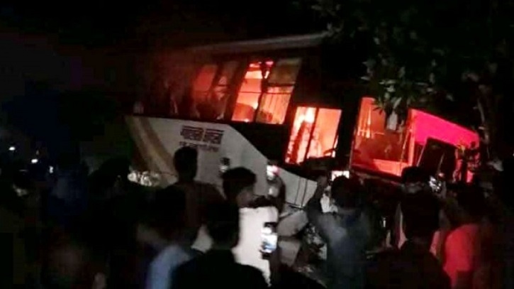 ফুলপুরে বাস-মাহিন্দ্রার সংঘর্ষে পাঁচজন নিহত