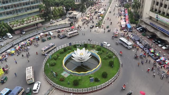 ১৫ জুনের পরেও অফিস ও গণপরিবহন চালু থাকবে