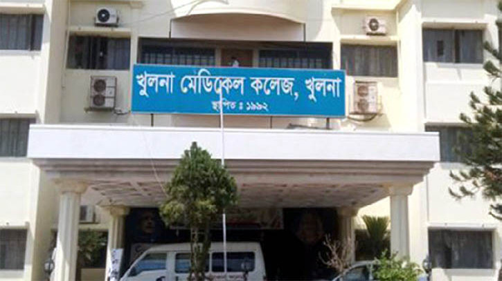 খুলনায় ১১ মামলার আসামিকে গুলি, কুপিয়ে হত্যা