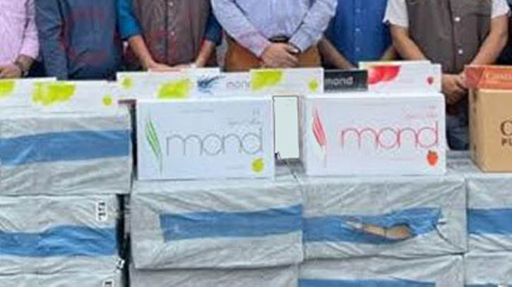 চট্টগ্রাম বন্দরে ৮৪৯ কার্টন বিদেশি সিগারেট জব্দ