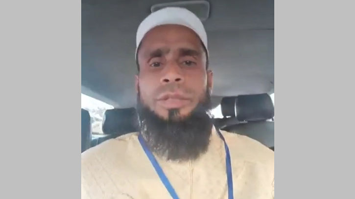 গণনার মধ্যে ভোট বর্জনের ঘোষণা হাসনাত আব্দুল্লাহর প্রতিদ্বন্দ্বীর