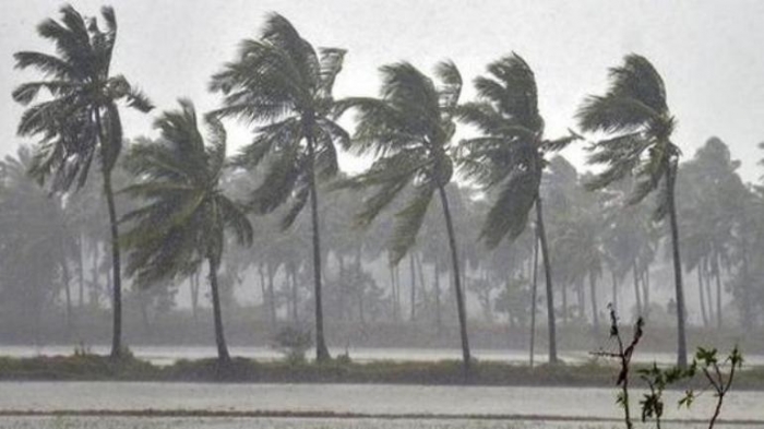 সমুদ্রবন্দরে সতর্ক সংকেত জারি