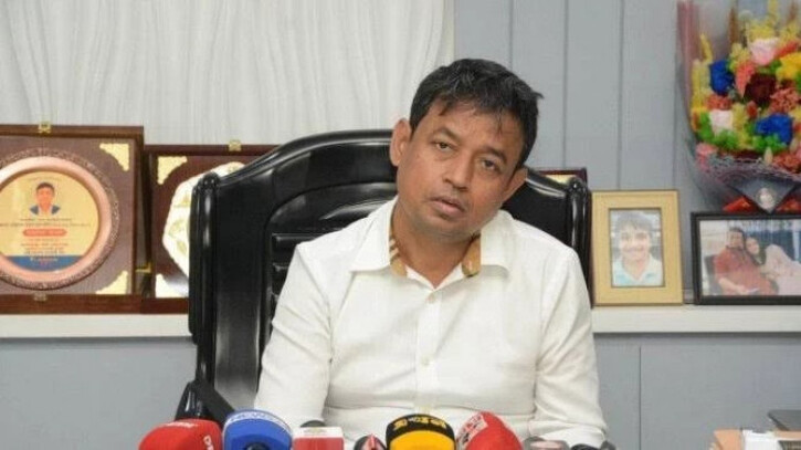 সাবেক ডিবি প্রধান হারুন ও তার স্ত্রীর দেশত্যাগে নিষেধাজ্ঞা