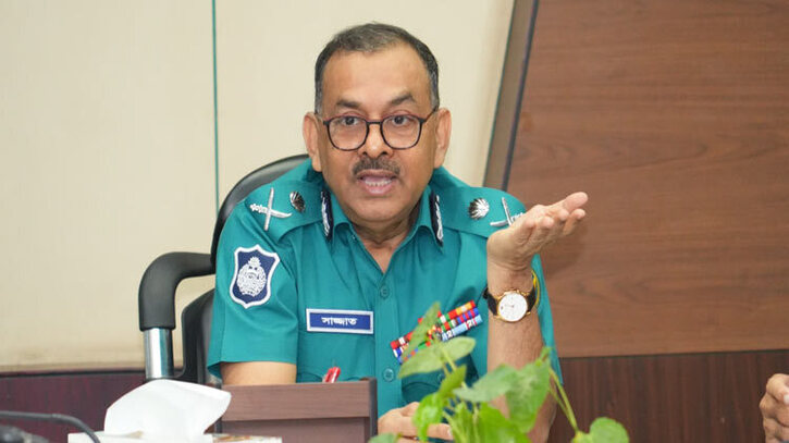 ঈদে নিরাপত্তায় পুলিশের কঠোর নির্দেশ
