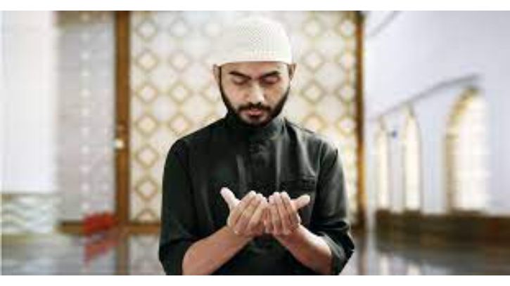 আল্লাহর কাছে সাহায্যের জন্য দোয়া