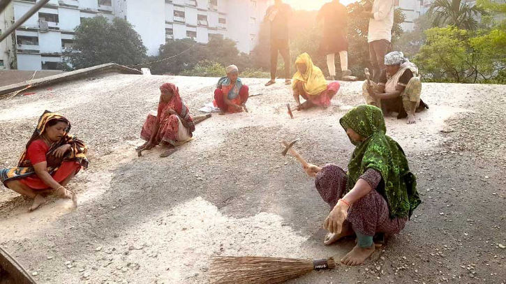 ভূমিকম্প: ঢাবির বিভিন্ন হলের ঝুঁকিপূর্ণ ভবন পরিদর্শন শুরু