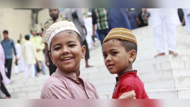 এবারও ফিতরা সর্বনিম্ন ১১০ টাকা, সর্বোচ্চ ২৮০৫