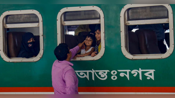 ঈদযাত্রা: ট্রেনের আগাম টিকেট বিক্রি শুরু ৩ মার্চ