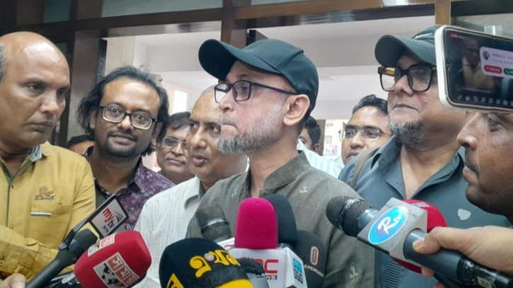 ফ্যাসিস্টের পক্ষে আমার অবস্থান অবিশ্বাস্য: ফারুকী