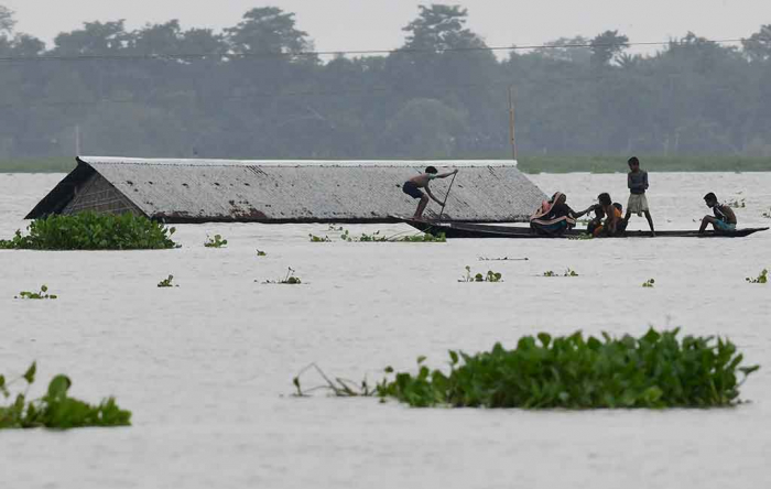 বন্যার্তদের জন্য পুরস্কারের অর্থ পাঠাল সুইডিশ গ্রেটা থানবার্গ
