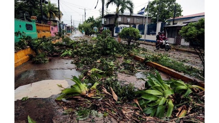 মধ্য আমেরিকায় হারিকেন জুলিয়ার তাণ্ডব,২৮জনের মৃত্যু