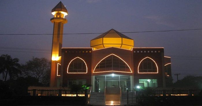 মসজিদের ভিতর শিক্ষককে পিটিয়ে হত্যা