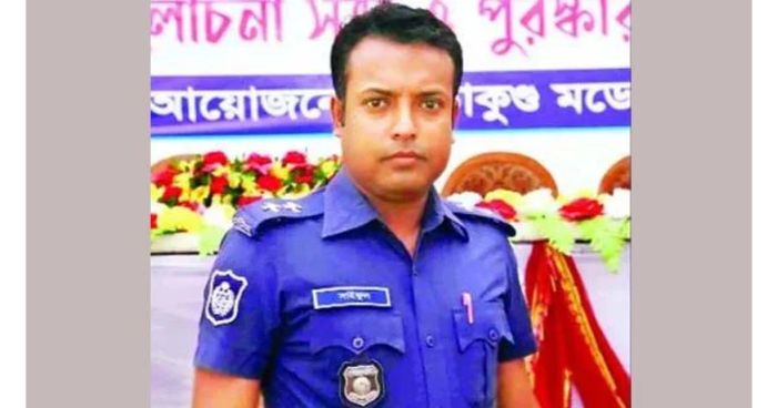 পাহাড় দখলের অপকর্মে জড়িত এসআই সাইফুল