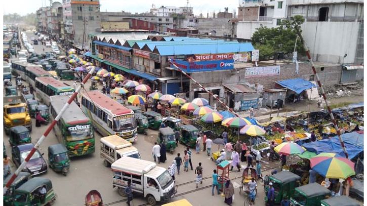 রাজধানীর জুরাইনে বাস শ্রমিকদের দুই গ্রুপের সংঘর্ষ, আহত ৬