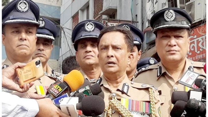 গুলিস্তানে বিস্ফোরণ নিয়ে ডিএমপি কমিশনার যা বললেন