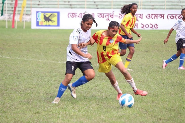 রাজশাহীতে জেএফএ নারী ফুটবল চ্যাম্পিয়নশীপ খেলা অনুষ্ঠিত