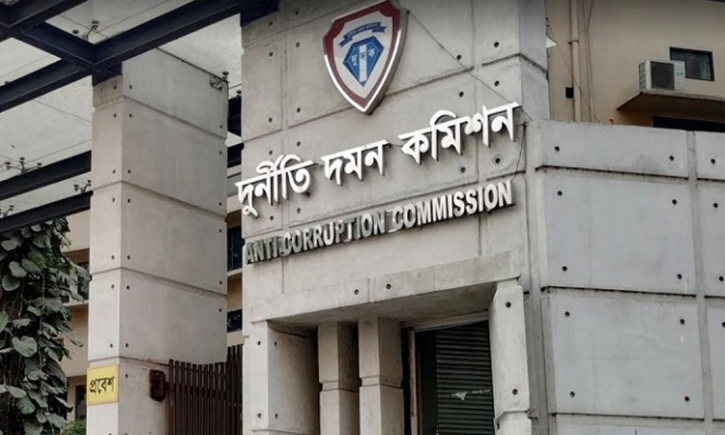 দুদকের অভিযান: শিক্ষা, ব্যাংক ও স্বাস্থ্য খাতে অনিয়ম উন্মোচন