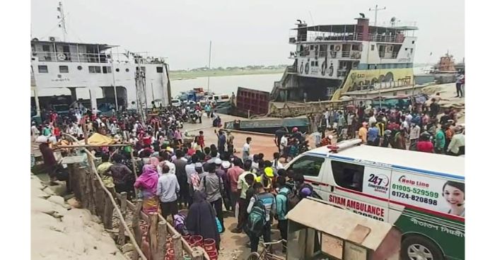 রাজধানীমুখী যাত্রীদের ঢল