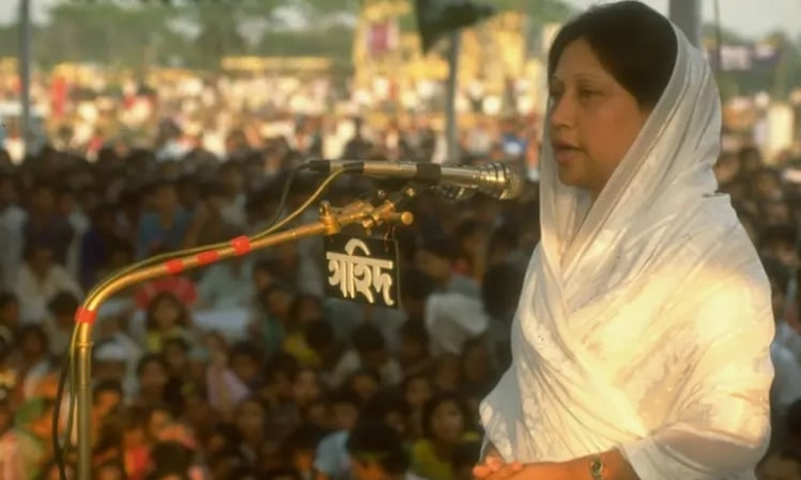 বেগম খালেদা জিয়ার মৃত্যুতে ফেসবুক জুড়ে শোকের ছায়া