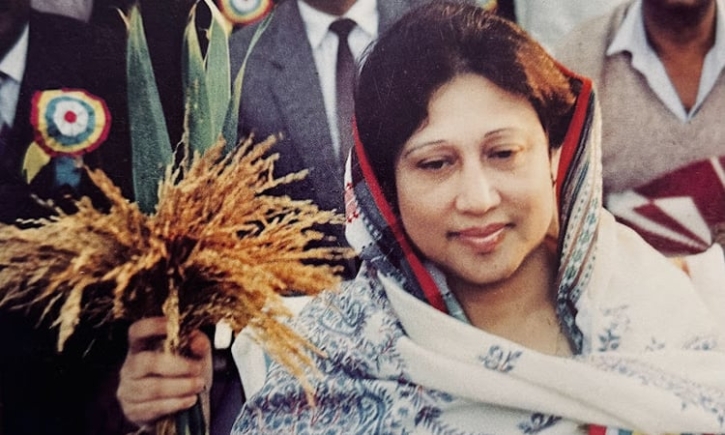 বেগম খালেদা জিয়া যেভাবে হয়ে ওঠেন ‘আপসহীন’