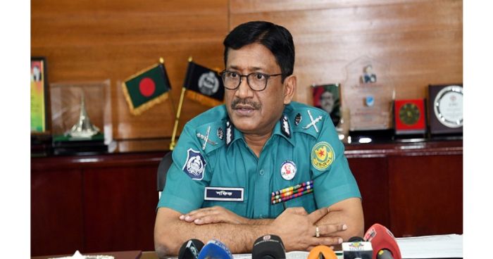 পুনরায় দায়িত্ব নবায়ন করবেন ডিএমপি কমিশনার