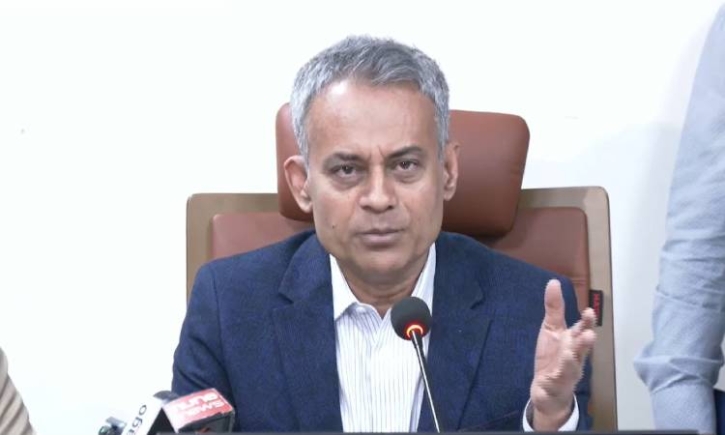 নিরাপদ ঈদযাত্রায় সর্বোচ্চ প্রস্তুতি সরকারের, অতিরিক্ত ভাড়া নিলে
