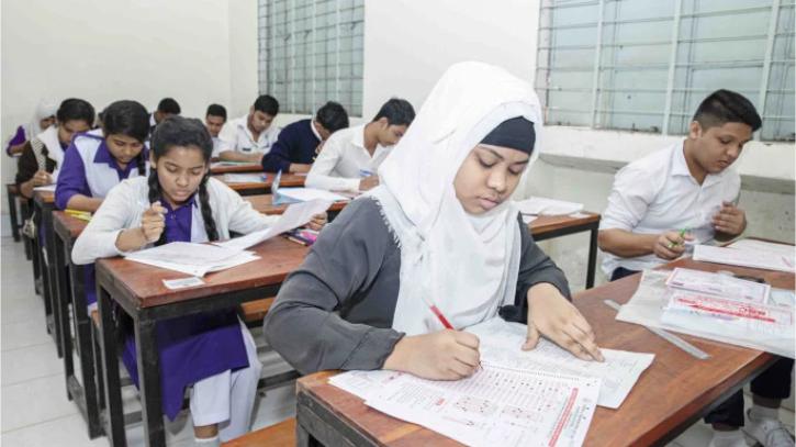 নাটোরের ২১,৬৩১ শিক্ষার্থী এসএসসি পরীক্ষায় অংশ নিচ্ছেন