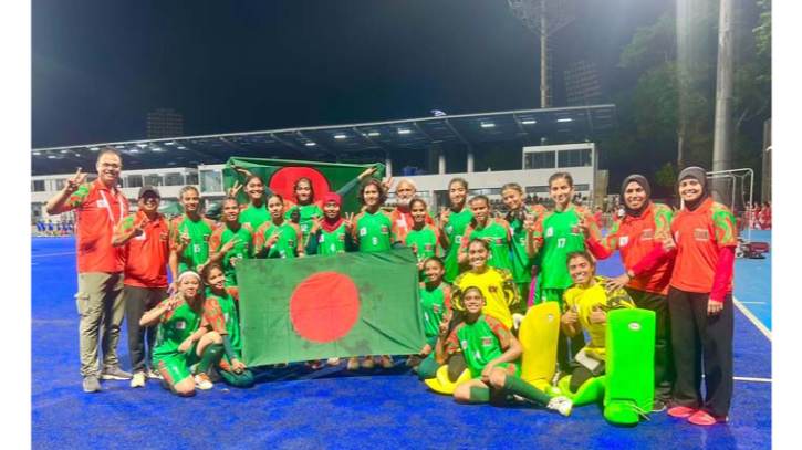 নারী হকি দলের ঐতিহাসিক জয়ে ক্রীড়া প্রতিমন্ত্রীর অভিনন্দন