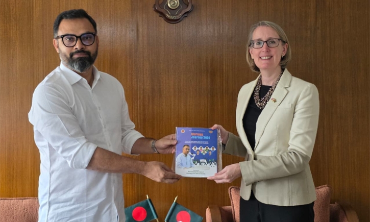 যুব ও ক্রীড়া প্রতিমন্ত্রীর সাথে ব্রিটিশ হাইকমিশনারের সৌজন্য :