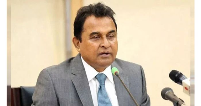 সিঙ্গাপুরে চিকিৎসা শেষে ফিরলেন অর্থমন্ত্রী