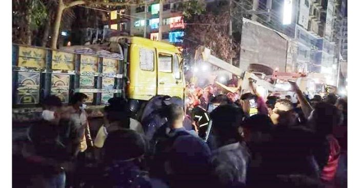 কক্সবাজারে ট্রাকচাপায় নিহতের সংখ্যা বেড়ে ৩