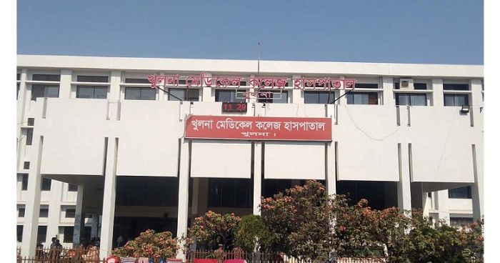 খুলনা নগরীতে অস্ত্র ও মাদকসহ চার মামলার আসামিকে কুপিয়ে হত্যা