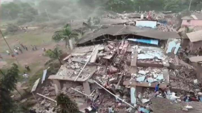 ভারতের মহারাষ্ট্রে একটি পাঁচতলা ভবনে ধস
