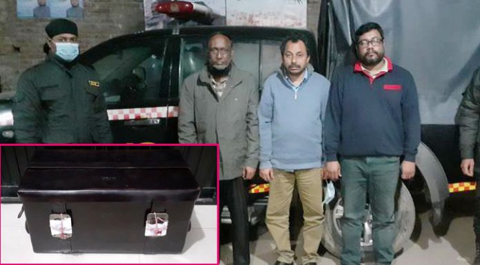 রাজধানীতে ৫৫ কোটি টাকার ইউরোনিয়ামসহ আটক ৩