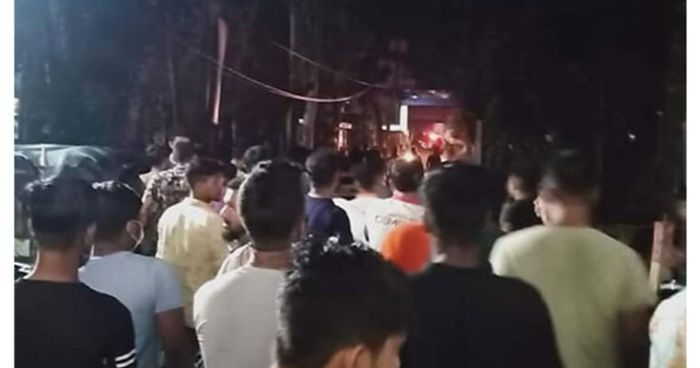 কুমিল্লায়  লঞ্চের ছাদে ডিজে পার্টি, বিদ্যুতের তারে জড়িয়ে দগ্ধ ১৫
