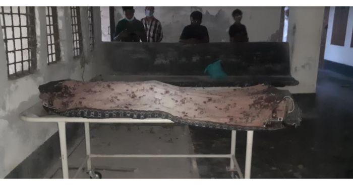 পারিবারিক কলহের জের ধরে অভিমান করে যুবকের ‘আত্মহত্যা’