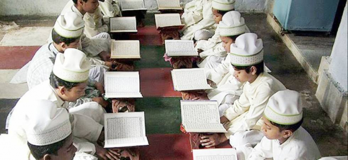 দেশের সকল কওমী মাদরাসা ৮ আগস্ট খুলে দেওয়া হবে