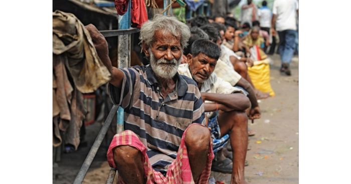 করোনার প্রভাবে চরম দারিদ্র্যের শিকার ১০ কোটিরও বেশি শ্রমিক