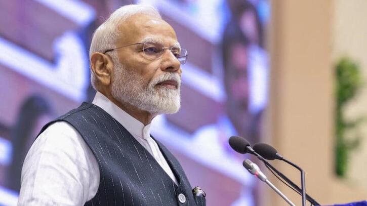 পারমাণবিক ব্ল্যাকমেইল বরদাশত নয়: পাকিস্তানকে মোদীর কড়া হুঁশিয়ারি