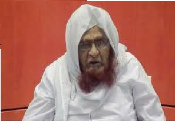 গুরুতর অসুস্থ হয়ে মুফতি সাঈদ আহমদ পালনপুরী আইসিইউতে ভর্তি