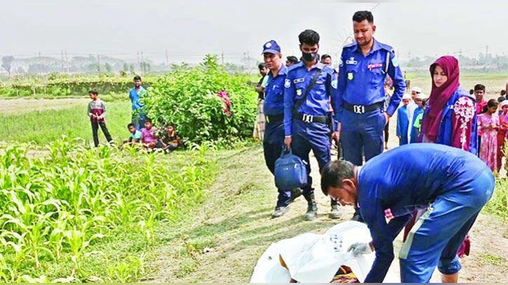 কিশোরীকে বাবার কাছ থেকে ছিনিয়ে নিয়ে হত্যায় গ্রেপ্তার ৪