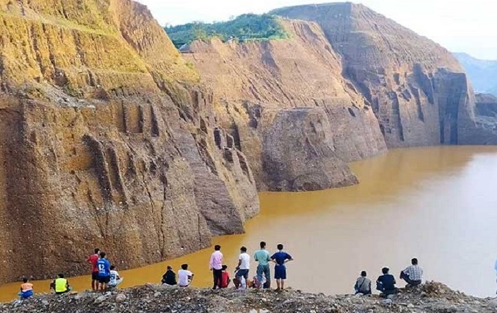মিয়ানমারে জেডখনিতে ভূমিধসে নিহত ২৫, নিখোঁজ ১৪