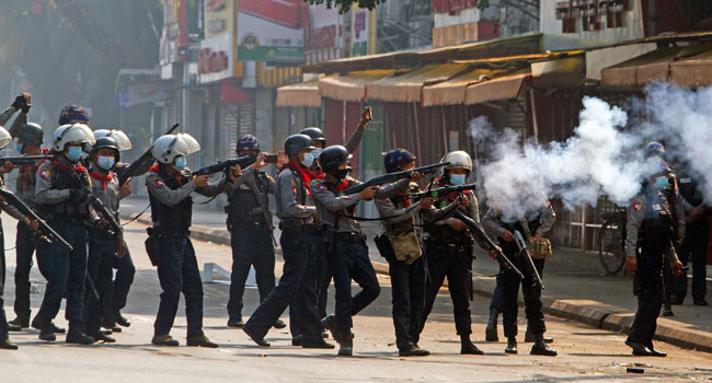 মিয়ানমারে নিরাপত্তা বাহিনীর গুলিতে ৭ জন নিহত