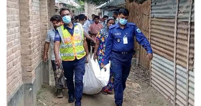 আট মাসের অন্তঃসত্ত্বা এক গৃহবধূর ঝুলন্ত মরদেহ উদ্ধার