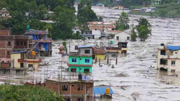বন্যা ও ভূমিধসে নেপালে সাত শিশুসহ ৩৮ জনের মৃত্যু