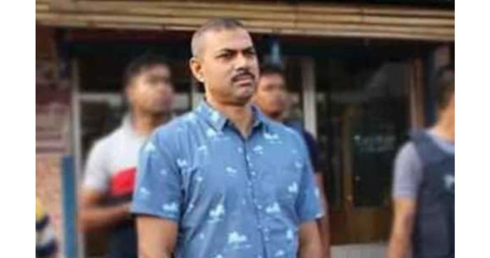 ওসি প্রদীপের পদোন্নতি নিয়ে লিগ্যাল নোটিশ